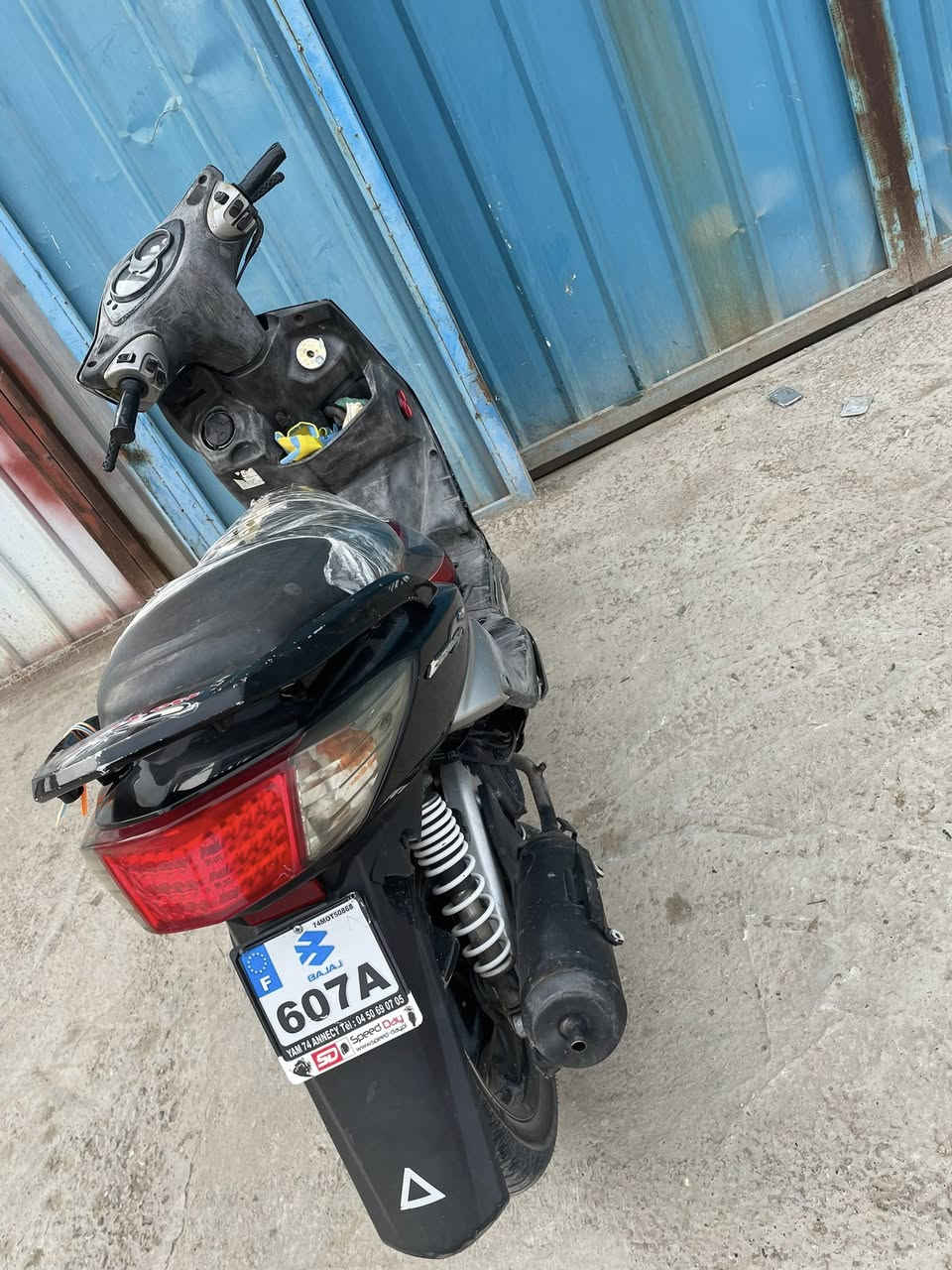 سلام عليكم دراجه سكنس فحل للبيع. او للمراوس. ب جبلي او. جيتي ارنوزل خطين مكينه بلاديه ما مفتوحة كفرات ختم واحد شلعه معدل خير من الله كهربائيات شغاله العنوان الحسينيه مال راشديه *********** سعر ب 750  وبيها مجال
