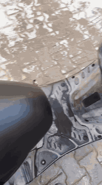 السلام عليكم دراجه كامكو V2لبيع دراجه مكفوله كفاله عامه يي مصلح يعجبك افحص صارله شهر من طالعه مكانه كوفه السعر 900وبيه مجال ***********
