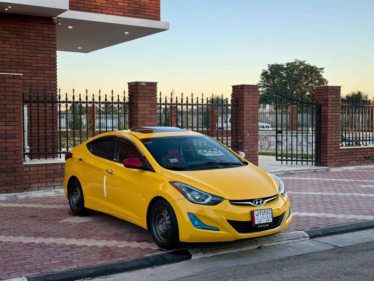 سلام عليكم ورحمة للبيع النتره مديل 2016 وارد امريكي حادثه طخه بسيطه يم قبق البانزين والباقي مكفوله كفاله عامه ليبل واحد مكينه 1800 وكير مكفولات حداديه تخم تاير تبريد ثلج فول موصفات فتحه كشنات كهرباي جلد شاشه كامره حساسات تحكم ستيرن كشنات تفه شاير مري مثبت سرعه داخل احمر ويل كب كروم سنويه الغايه 2028 رقم بغداد مشروع وطني مصفره هيه وغرامات سياره جديده وجاهزه من كلشي السعر 116وقابل التفاوض الستفسار نتصل ***********مكان سياره كربلاء مكلف بلنشر
