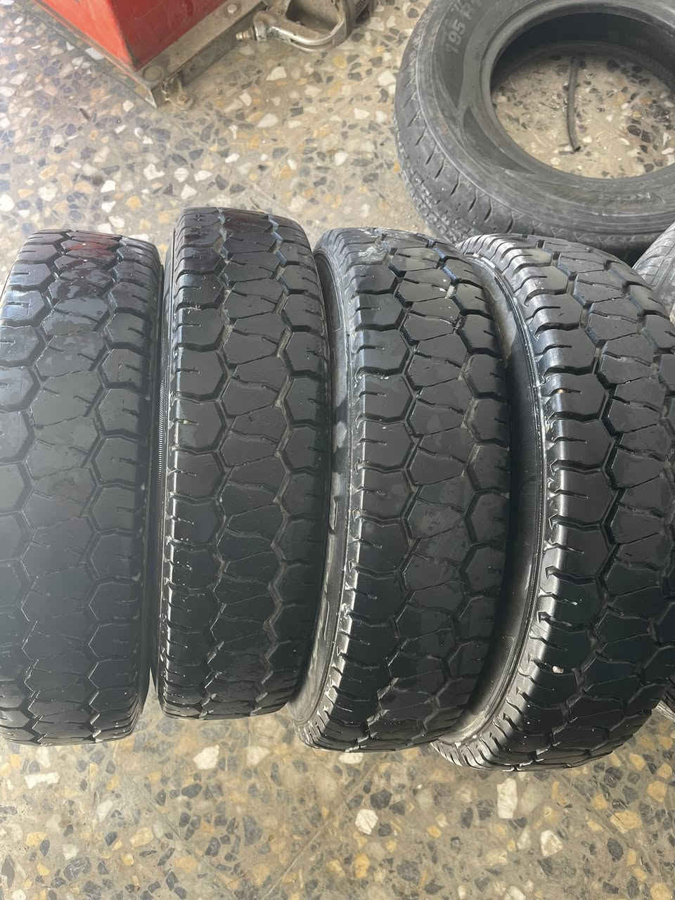 السلام عليكم تخم 500,12  كوري ***********
