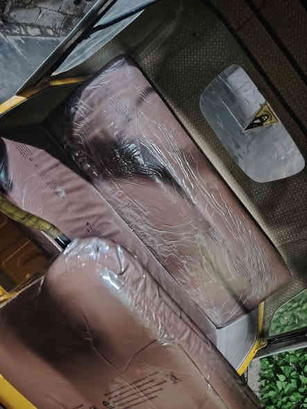 السلام عليكم تكتك للبيع 21 تكتك تخبل مابيه اي نقص  تايرات  جدد مرقمه وسنويه  انكليزي 7500وبيه مجال   ***********
