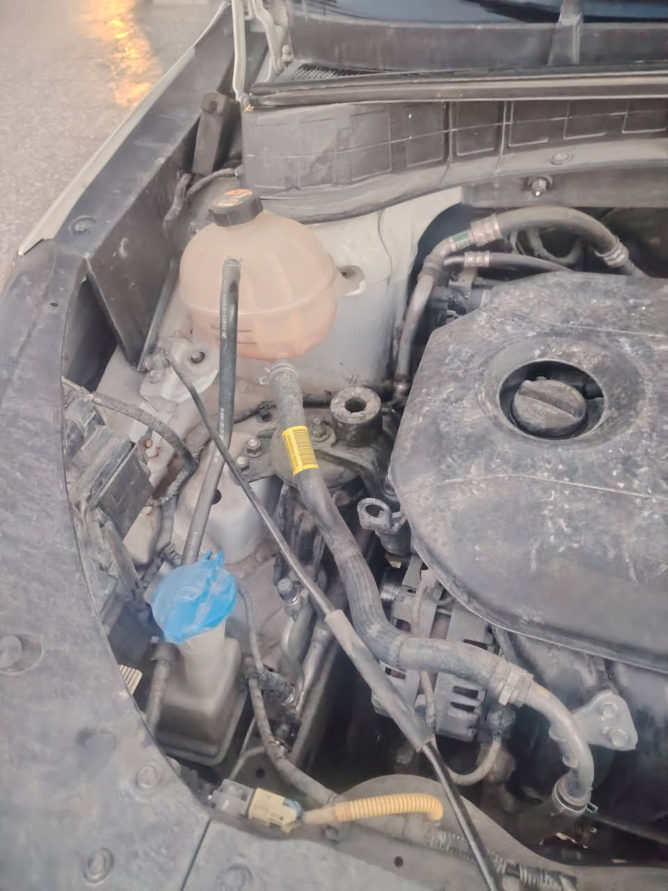 السلام عليكم توسان موديل 2020 امريكي حادثها جاملخ والبنيد سياره ماشيه 60 بيها قطعتين صبغ بس  رقمها اربيل باسمي انجليزي مكانها المنصور شارع 14 رمضان سعر ١٦٠  وبي مجال مامتوجد فيس ***********
