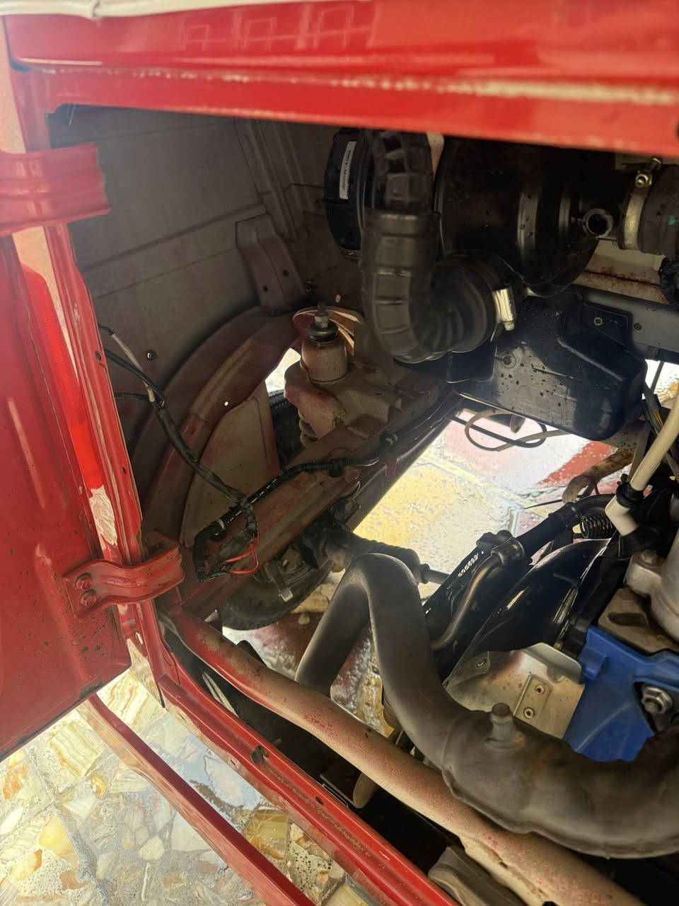 22 رقم وسنويه تحويل لاضربه ولاصبغ محرك مكفول سعر 8600 وبيهه مجال قليل للستفسار ***********
