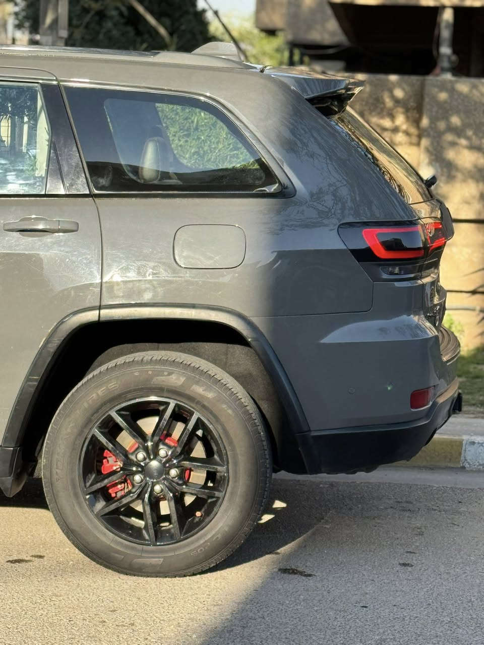 سلام وعليكم جيب  (TRRIL HAWK) موديل 2019 وارد امريكي 
رقم بغداد بااسمي سنويه وهزه ورقم جدد السعر (235)

السياره فول الفول اعلى مواصفات بل جيب رادار امامي جكات شركه  كشنات حضن تدفئه تبريد ختم ترايل هوك اخياط الكشنات والدشبول كلهة لونين احمر واسود فتحه فور ويل ٣وضعيات قياده جبلي ورملي وصخري فول الفول اعلى شي الترايل هوكً السياره حادثهة جدا جدا بسيط بدون اي دواخل كفاله حادثهة طارف البنيد والجاملغ فقط السياره لغد وشاصي كفاله على وضع الشركه تخم تاير جديد ماشيه 65ml سياره صدر وكير محرك جدد وترايهة مال زيرو ولاكلوب مشتغل بل دشبول  مكاني بغداد حي الحسين للاستفسار ***********
