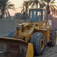 وبركاته  شفل حجم 80موديل 2002مكفول السعر التصال 07773705521