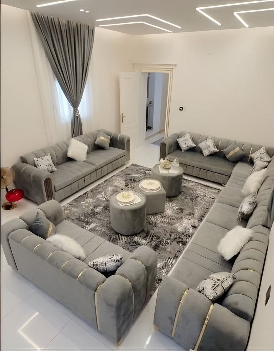 ✨ شياكة… فخامة… وراحة في كل تفصيلة ✨

لو بتدور على لمسة عصرية راقية لبيتك، التصميم ده معمول بعناية عشان يجمع بين الأناقة والراحة في نفس الوقت 👌  
ألوان هادئة، توزيع مثالي للمساحات، وإضاءة تضيف إحساس بالدفء والرقي 💫

✔️ تصميم مودرن يناسب كل الأذواق  
✔️ استغلال ذكي للمساحة  
✔️ تشطيبات عالية الجودة  
✔️ تفاصيل صغيرة بتفرق في الشكل النهائي  

حوّل بيتك لمكان يعكس ذوقك ويخطف الأنظار 🤍  

📩 تواصل معايا دلوقتي واحجز استشارتك، وخلي حلمك يبدأ من عندنا


**إذا كنت صاحب هذا الإعلان وتريد حذفه لأي سبب، رجاءا أرسل رسالة إلى الدعم الفني**