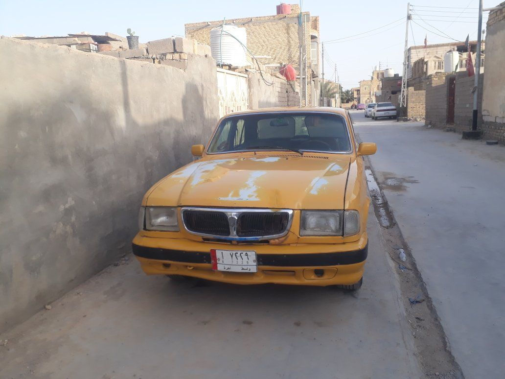 فولكة للبيع  نظيفة مابيها خياس برانكيت شحم كير جديد صارله اقل شهرين شادينه مكينه ونجي كهربائيات شغاله جام اربعه يصعد وينزل حدادية خير من الله تبريد شغال خير من الله ماسحات شغاله لايت عالي ناصي بك لايت هورن ستيرن محور مال مارك اكسن محور وياله وتواير نظاف دشبول كله شغال سيارة جاهزة ماتذب عليها فلوس كبل للشغل راعيها موجود هنا بسوق الشيوخ سعرها   ٢٢  ورقة مكاني سوق الشيوخ  رقمي                     ***********
