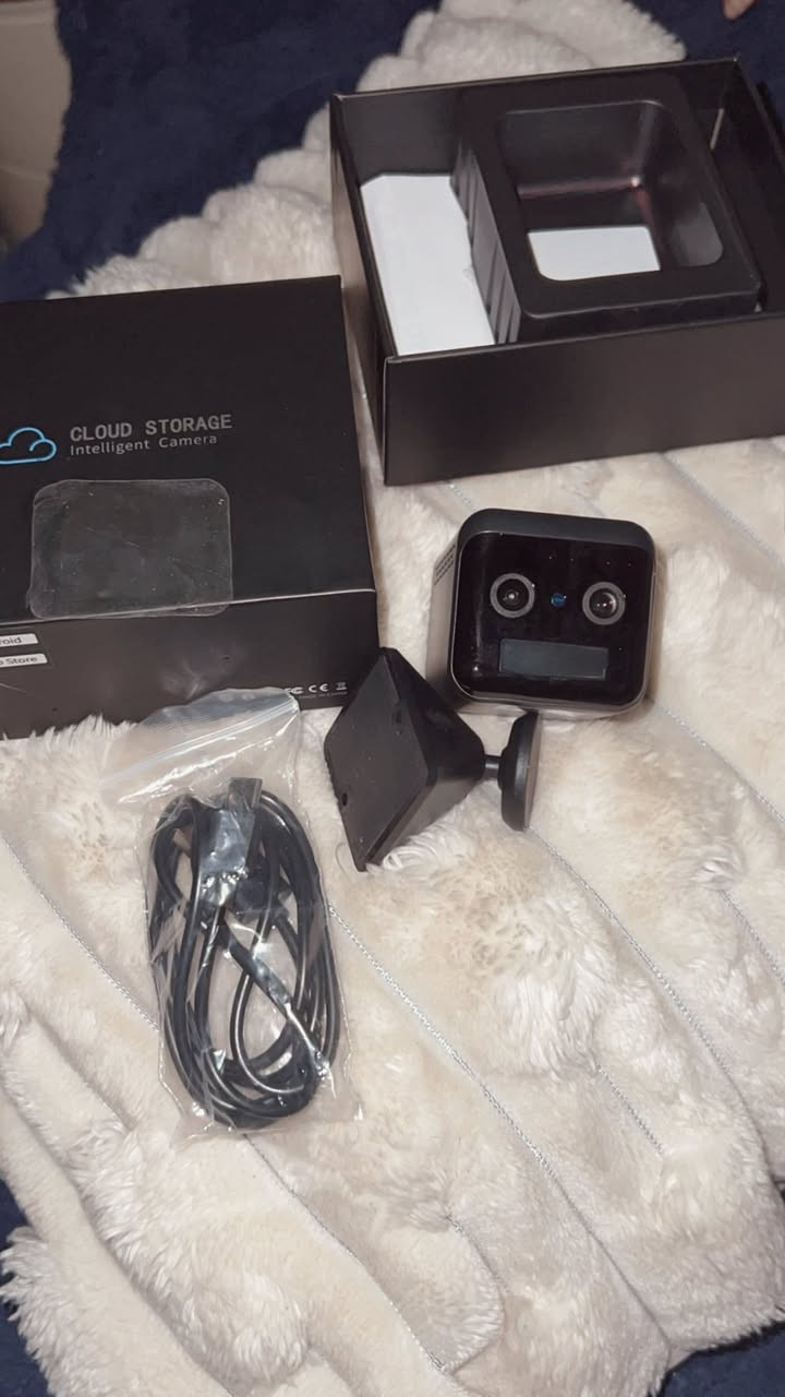 كاميرا للبيع
تنربط ع الموبايل تسجيل بيها صورة وصوت 
بيها ميموري ١٤٦ گيگا 
للبيع ٢٥ مع التوصيل وشرط الفحص والشغل


**إذا كنت صاحب هذا الإعلان وتريد حذفه لأي سبب، رجاءا أرسل رسالة إلى الدعم الفني**