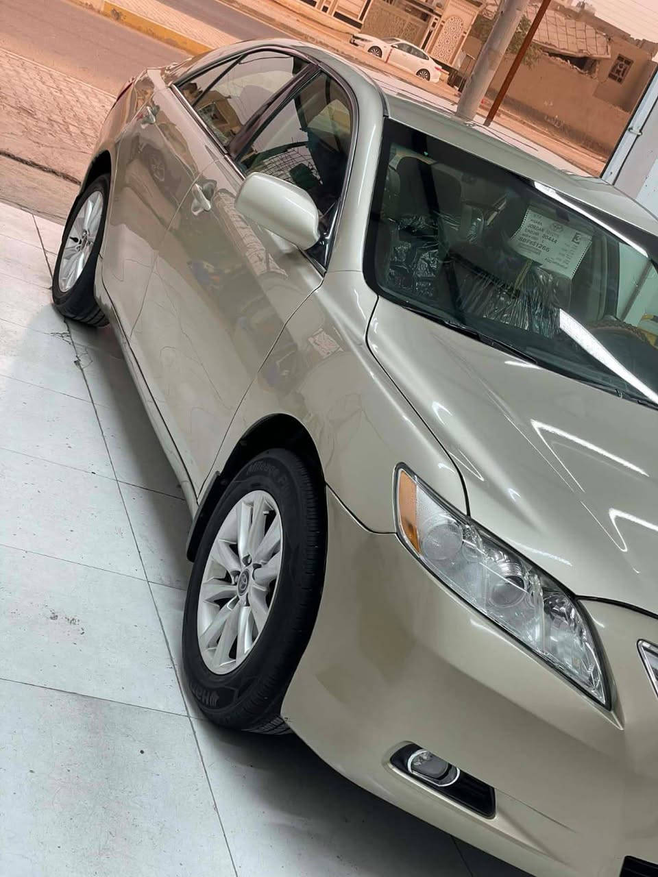 كامري موديل 2007 محرك اربعه سلندر محرك جديد رقم بغداد بسمنا السياره مصبوغه عام اثر جراد للبيع السعر 80$وبيها مجال للاستفسار الاتصال على الرقم التالي 
*********** شاكر 
مكان السياره حصيبه الشرقيه
