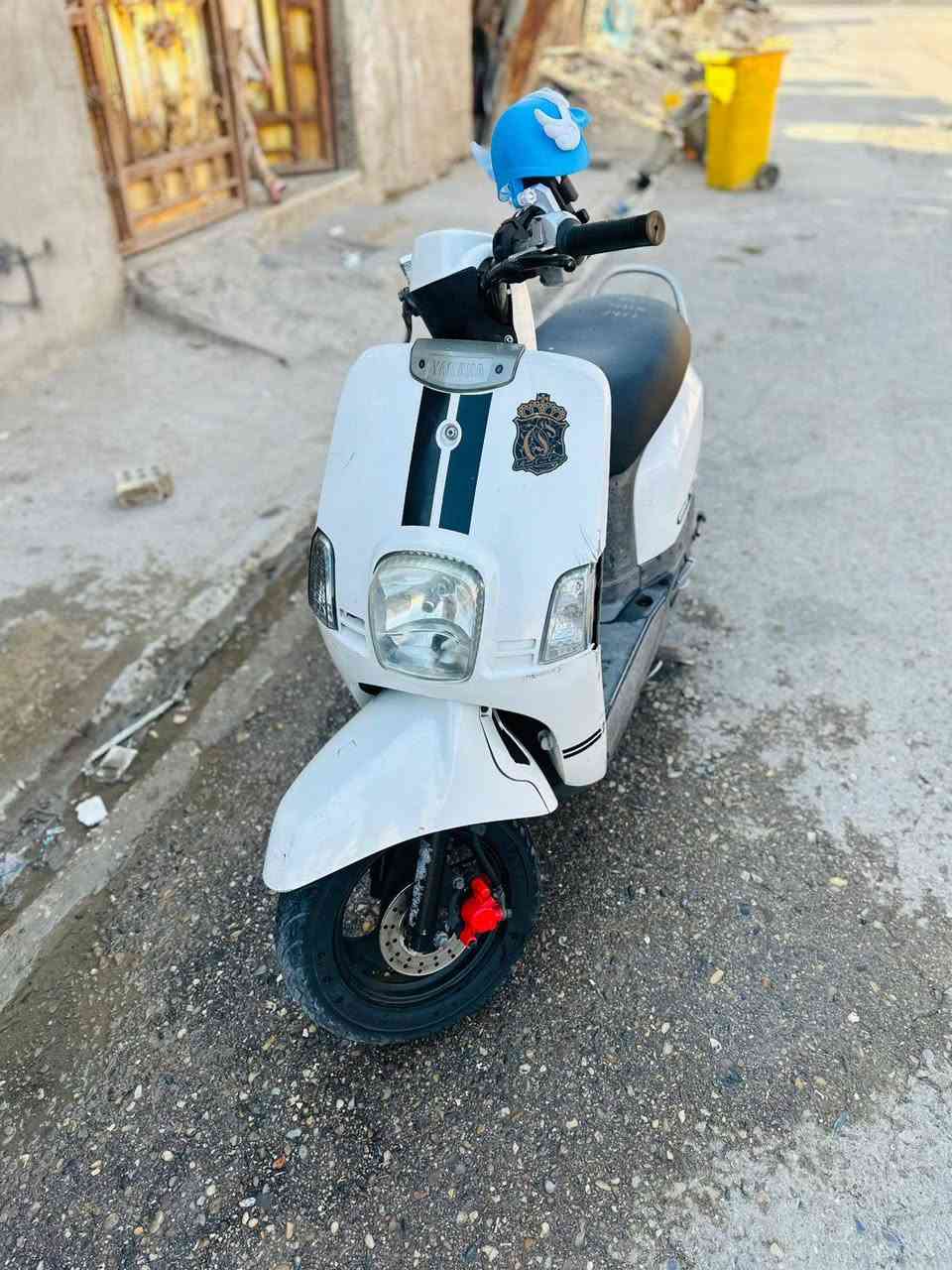 دراجه بوليسي مكينه تخبل ناعمه
بس الكفر ألمامي بي كسر  يم الشاره المكينه ما مفتوحه 
بغداد المدينه الصدر السعر 750وبيه مجال الشراي ***********
