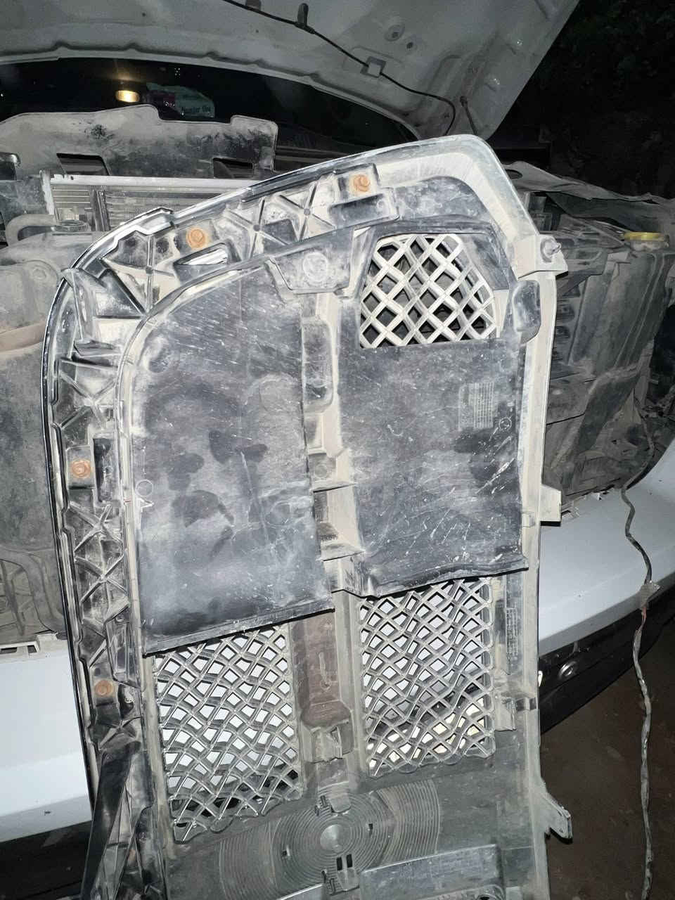 السلام عليكم شباك رام كلاسك جديد مآبي أي تاثيرات لا مكسور لا ملحوم  مكان حله بابل  السعر:150 وهم مراوس شكل جديد***********
