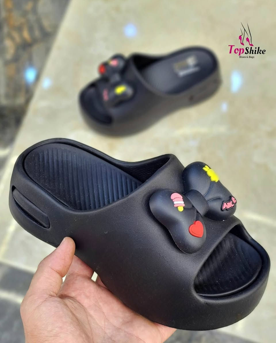 سيبر نسائي طبي درجه اولا 
العنوان خانقين قرب مركز شرطه محل حسن ايراني 
يوجد لدينا توصيل داخل خانقين 
قياسات من 37 لحد 40


**إذا كنت صاحب هذا الإعلان وتريد حذفه لأي سبب، رجاءا أرسل رسالة إلى الدعم الفني**