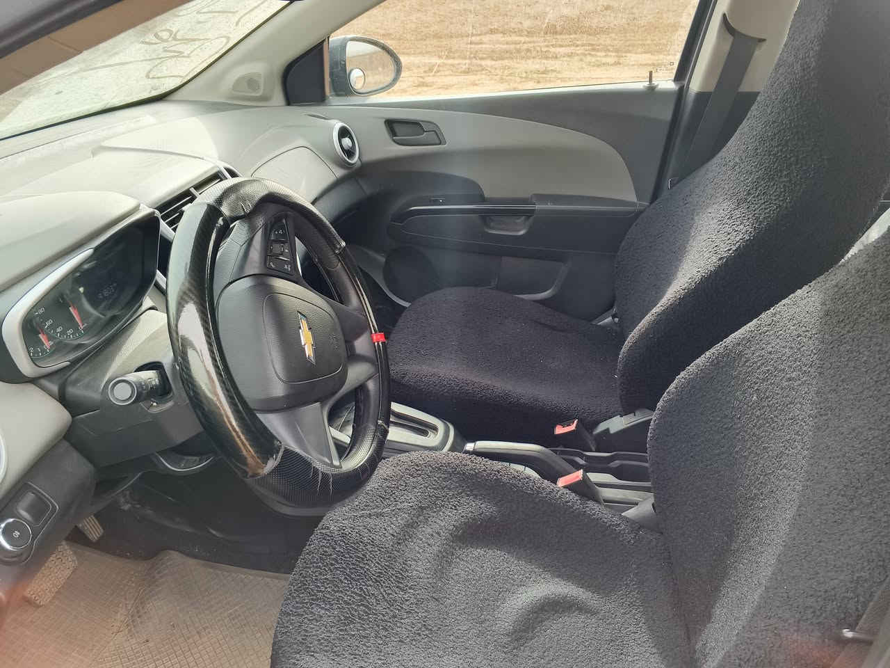 السلام عليكم
افيو 2018 وارد امريكي السيارة بأسمي رقم شمالي 
كير اوتو 
مكينه فول ما مفتوحه نظيفه فول

مكينة و كير خير من الله 
السيارة مكفوله من الصبغ ما عدا الجاملغ امبدل
تبريد + تتفئة ع شرط 
 السياره فول مكفول سياره خير من الله
مكان السياره الدجيل 
كله بشرط 
الرقم 
***********
