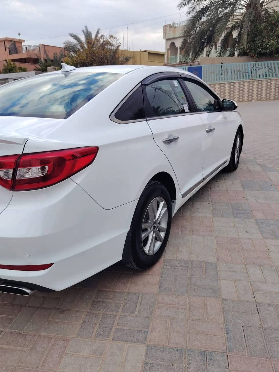 السلام عليكم للبيع سوناتا 2017 مكاني الفلوجه ***********🌹***********
