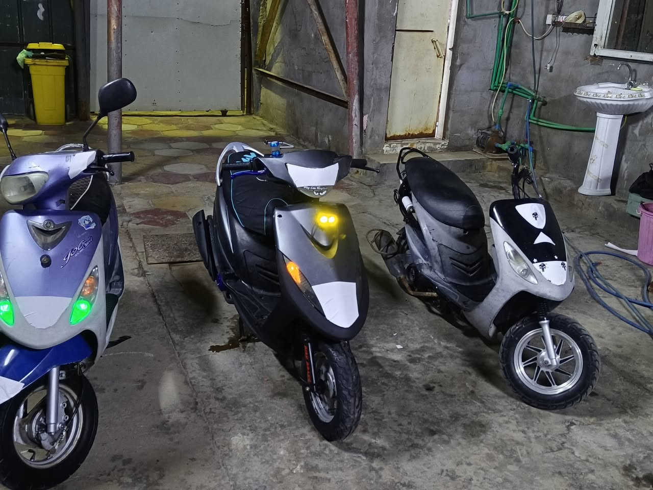 السلام عليكم للبيع كلهن
التعجبك راسلني عليها 
القجمه الزركه سعرها 650

العدله سعرها 650

القجمه السوده سعرها 500

رقمي ***********

مكاني البصره المعقل
