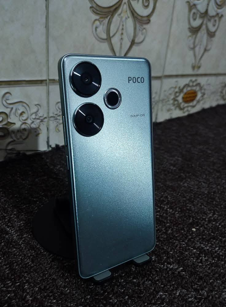 بوكو اف 6
POCO F6  
ذاكره 512 عشوائيه 24   12+12  
معالج سناب دراكون 
شاشه امولد 120 هيرتز
ببجي 120 فريم
بطاريه 5000mah
بيع او مراوس السعر 350


**إذا كنت صاحب هذا الإعلان وتريد حذفه لأي سبب، رجاءا أرسل رسالة إلى الدعم الفني**