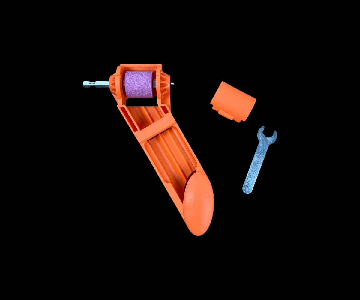 🔧💥 خلّي ريش الحفر ترجع جديدة بثواني!

مبراة ريش الحفر المحمولة هي أداةك الذكية لشحذ الريش المعدنية بكل سهولة ودقة 👌

كل اللي تحتاجه فقط تركبها على المثقاب، وشغّلها — ترجع الريشة حادّة كأنها جديدة 🔩✨

مصنوعة من حجر سنّ قوي يتحمل الحرارة والاستخدام المتكرر، مع تصميم موجه يضمن توازن مثالي أثناء الشحذ.

خفيفة، عملية، وتشتغل مع أغلب أحجام الريش من 2 إلى 12.5 مم.

القطعة الصغيرة اللي توفر عليك وقت، مجهود، وفلوس شراء ريش جديدة كل فترة! 🔁

🧰 متوفرة بلونين (أزرق  برتقالي) – يرسلان حسب المتوفر.