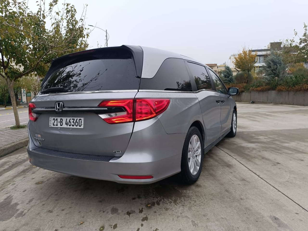 Honda  odessey    2022

هۆندا   ئۆدیسێی   

سەیارەیەکی تەواو جیاواز و تایبەت
مواسەفات ئەمریکی 
سێ ڕیز کوشن
کوشن کارەبا 
گێڕ ئۆتۆماتیک + عادی
شەش بستۆن  بێ تۆڕبۆ
سێ ڕیز کوشن 
کوشن سیاحی 
تەبرید مەرکەزی 
دەرگا سکە 
گێچ ئەلکترۆنی 
زۆر مواسەفاتی تر
سەیارەکە تەنها یەك چەمەلەخی دواوەی بۆیاخە
بێ ناوگرتن بێ ئێرباگ 
گێڕ و مەکینەو تەبرید بەشەرت 
دەسکاری هیچ شتێکی  نەکراوە 
سەنەوی تازە بەناوی خۆمەوەیە 

سعری          195       گەڵاو کەمێك معامەلەی تیایە 

سەیارەکە لەسلێمانیە 
*********** السليمانية, العراق

