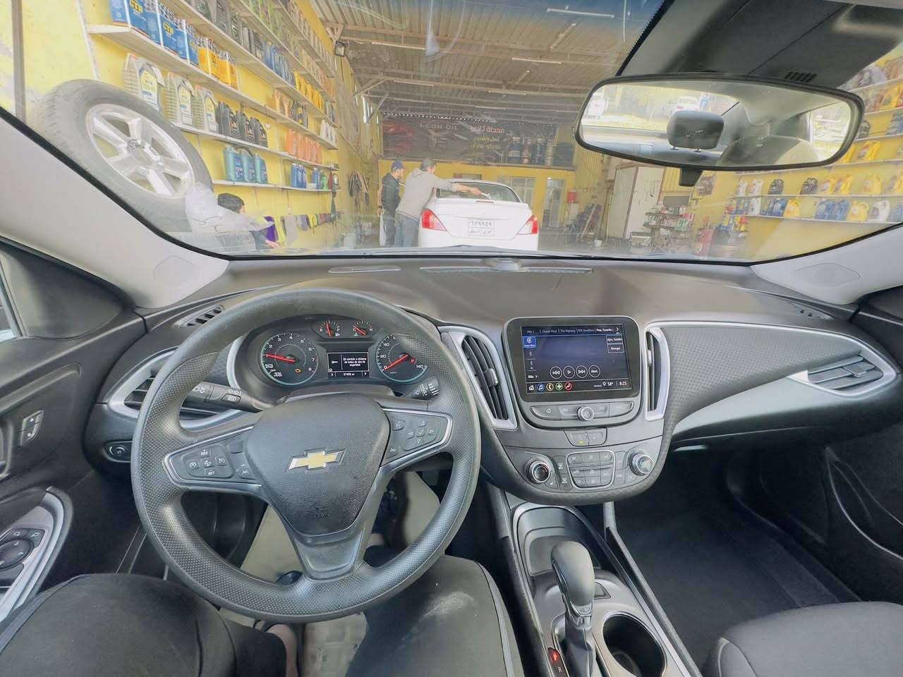 ماليبو 2023
مواصفات LT 

رقم نجف معوقين 

سياره مكفوله من صبغ تبديل بيه فقط جاملغ امامي على البارد 

مكاني النجف 

*********** تصال

*********** وتساب
