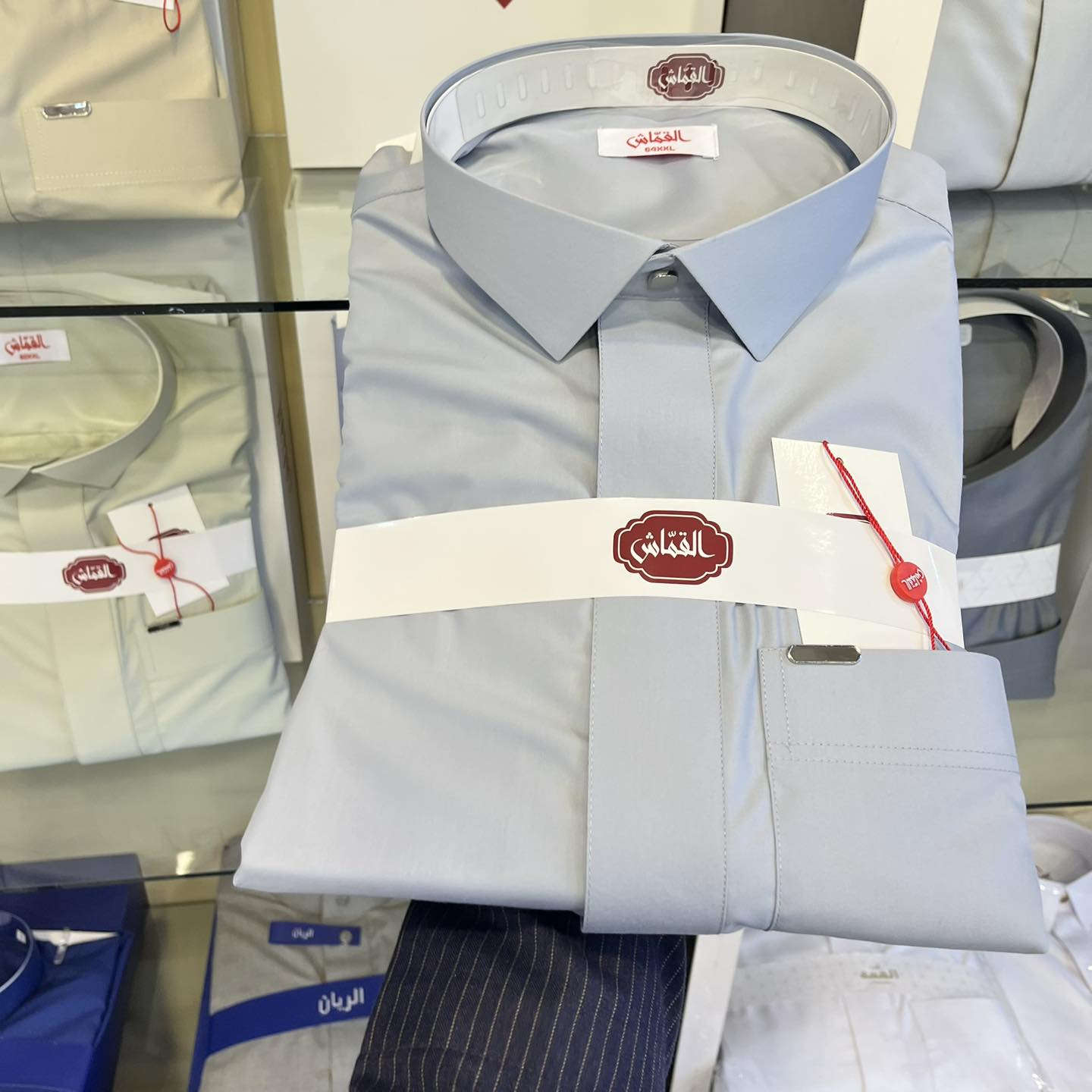 القماش خامه ناعمه و مريحه 
القياسات المتوفرة (58M .58L.58XL.60M.60L.60XL.62L.62XL.62XXL.64XL.64XXL)


**إذا كنت صاحب هذا الإعلان وتريد حذفه لأي سبب، رجاءا أرسل رسالة إلى الدعم الفني**