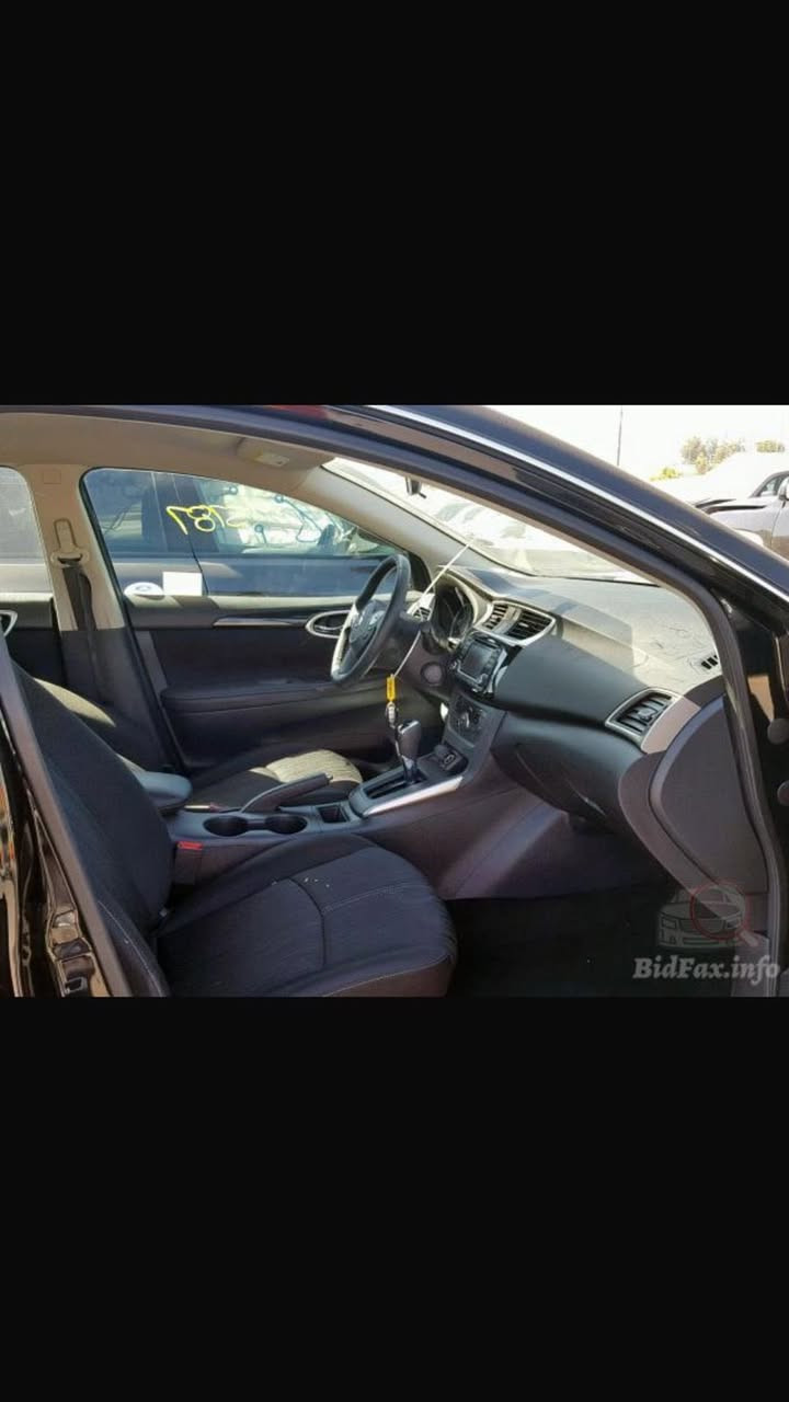 السلام عليكم سينترا ١٨ للبيع فقط 
Sv 1800 
بصمة
 شاشه 
ضررها فقط جاملغ وبنيد مبدلات 
السياره نضيفه بيهه ملاحظات بالكشر بسيطه 
السعر : 103 
*********** 
متواجد واتس وعادي
