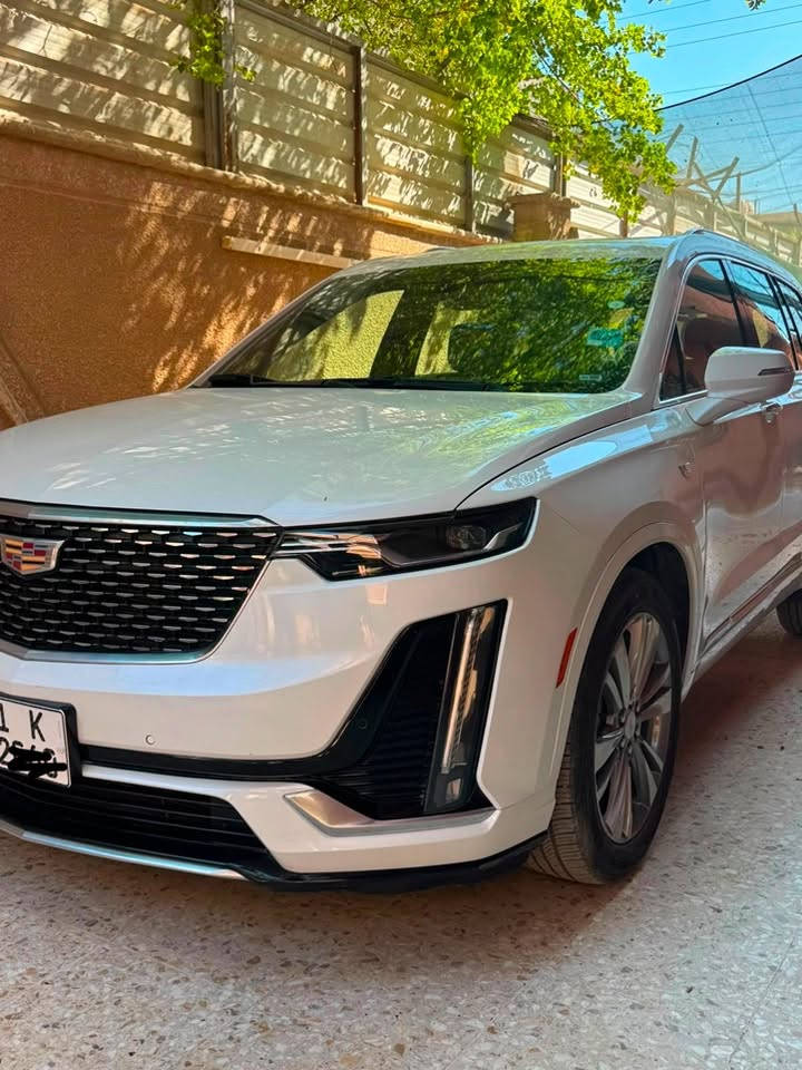 السلام عليكم
* كاديلاك Xt6 موديل 2023
* Premium luxury 
* السيارة كاملة وجديدة ومبيها اي نقوصات
* حادثها من امريكا مثل ما مرفق بالصور 
* ⁠السيارة ماشية ٦٦ الف كم
* ⁠كراسي كهرباء تدفئة وتبريد
* ⁠الكراسي صف ثالث كهربائيات
* السيارة ٧ راكب
* فتحة سقف بانوراما
* بجم كبس
* كار بلي
* ايرباك بردة فقط 
* مطلوب بيها 310 ورقة وبيها مجال بسيط حگ الجية


**إذا كنت صاحب هذا الإعلان وتريد حذفه لأي سبب، رجاءا أرسل رسالة إلى الدعم الفني**