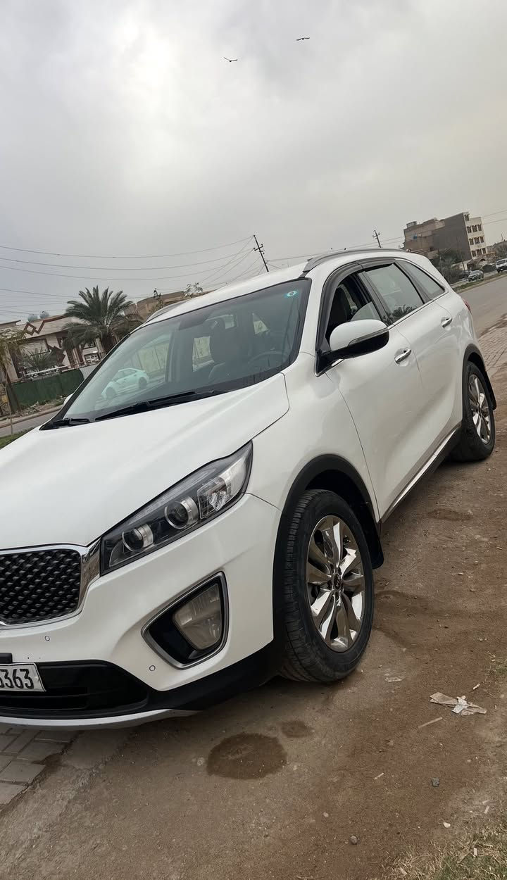 السلام عليكم سورنتو خليجي
موديل2017 بيها صبغ جاملغ امامي وبنيد وجاملغ خلفي 
ونص القماره لغد شاصي مكينه كير كفاله مكينه V6 
السياره جاهزه مواصفات فول عده بنراما السعر 168$
رقم بغداد باسمي تحويل ثاني يوم 
اقره المنشور زين واتصل مكاني بغداد البلديات 
***********
