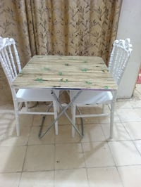 طاولة • ديكور بيت