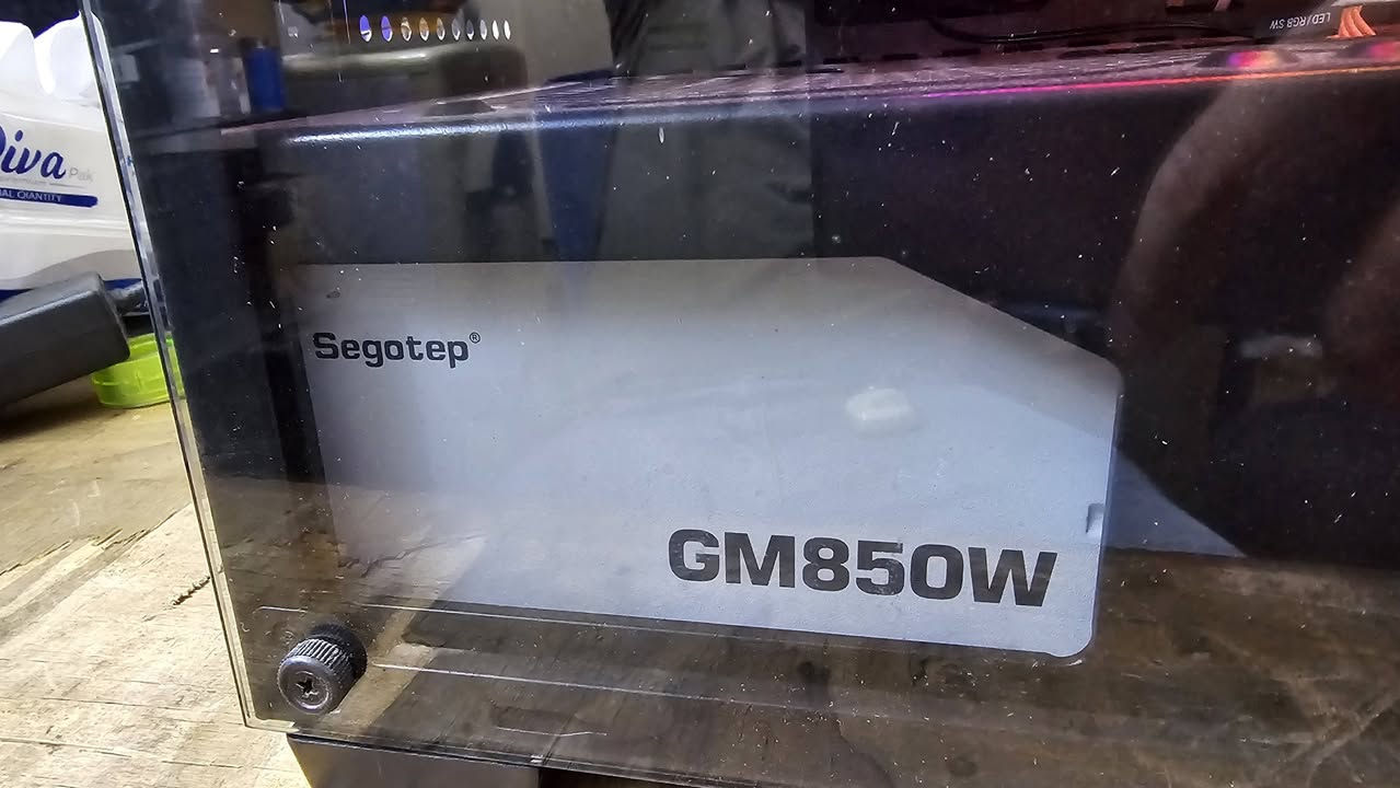 السلام عليكم 
Cpu i7 12700 (كرت شاشه داخلي)
تبريد مائي 240
Gpu 3070ti zotac
M.B gigabyte b660m
Ram (2*16) 32g 3200mhz 
M.2 256g
Hdd 1tb
Psu segotep gm850w
مكاني شارع الصناعة او كاظمية
توصيل عندي 
***********
السعر 1.500.000
