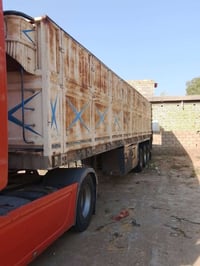 عربانه البيع حداديه طول ١٢و٣٥ تخم تاير السعر ٨٠ وبيه مجال الاستفسار ال...