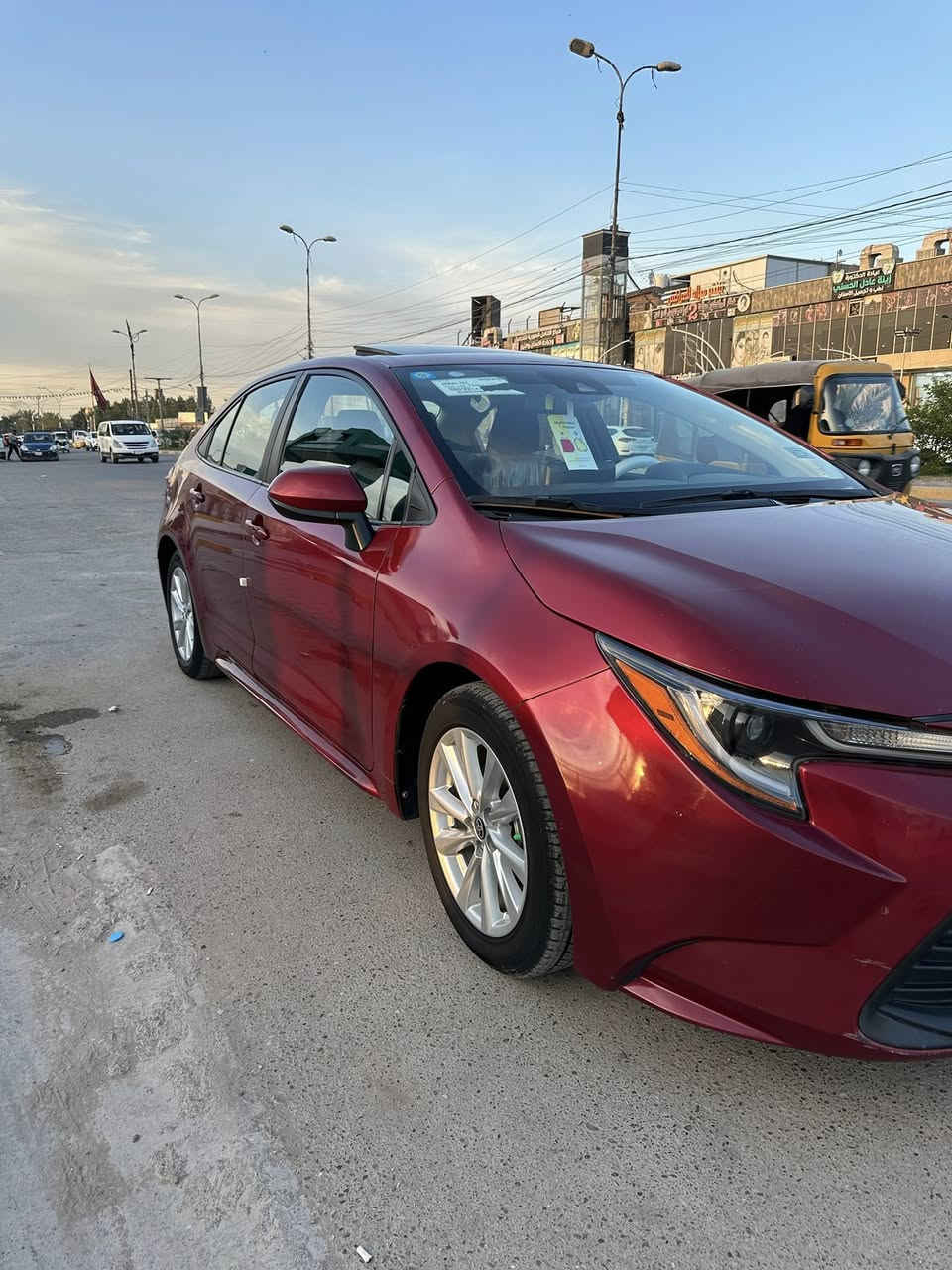 سلام عليكم 
تيوتا كورلا 2023
فووول مواصفات 
بدون دواخل بدون ايرباك 
***********
بغداد / الدورة
