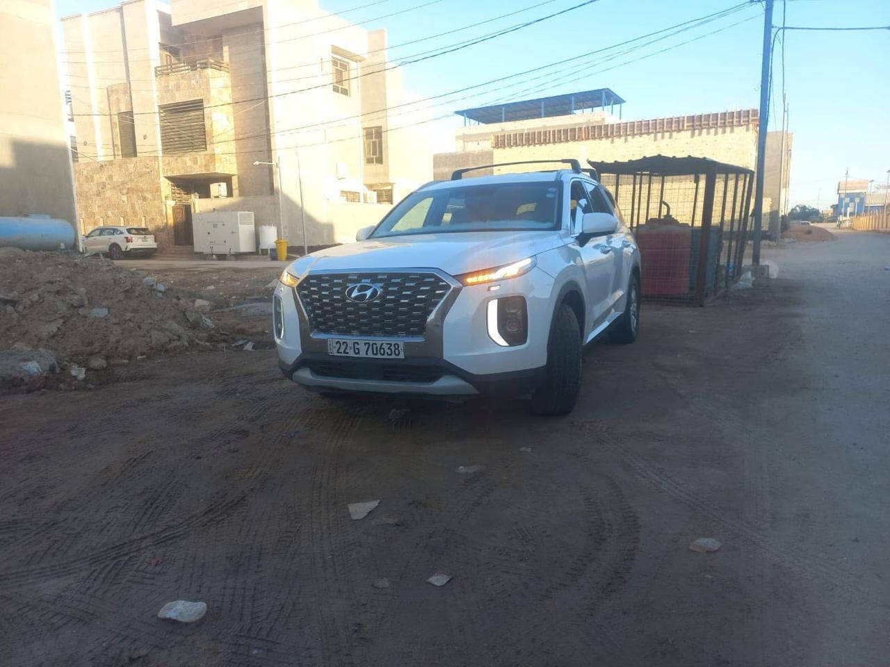 سلام عليكم 
للبيع بلسايد 2020 
محرك 3800
مسافه مقطوعه 89  ميل
رقم اربيل
السعر 250  شدتين ونص وبيه مجال جدا بسيط 
موبايل    

0786 882 9444
*********** 
واتساب
