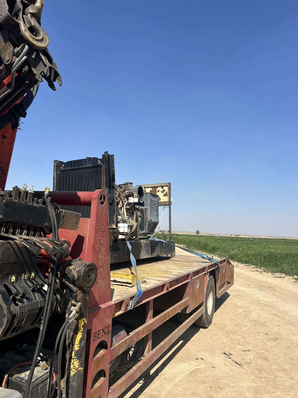 السلام عليكم يتوفر كرين سطحي .
حديث
لرفع ونقل المولدات . تانكيات. الخ...
وتحميل ونقل السيارات الغير قادرة على السير
وسيارات الحوادث جنبنا اللّٰه وأياكم .
الأسعار رمزية وتنافسية جداً
(نقدي فقط )
للأستفسار الأتصال على الرقم الهاتف الخاص في العمل:-
***********
