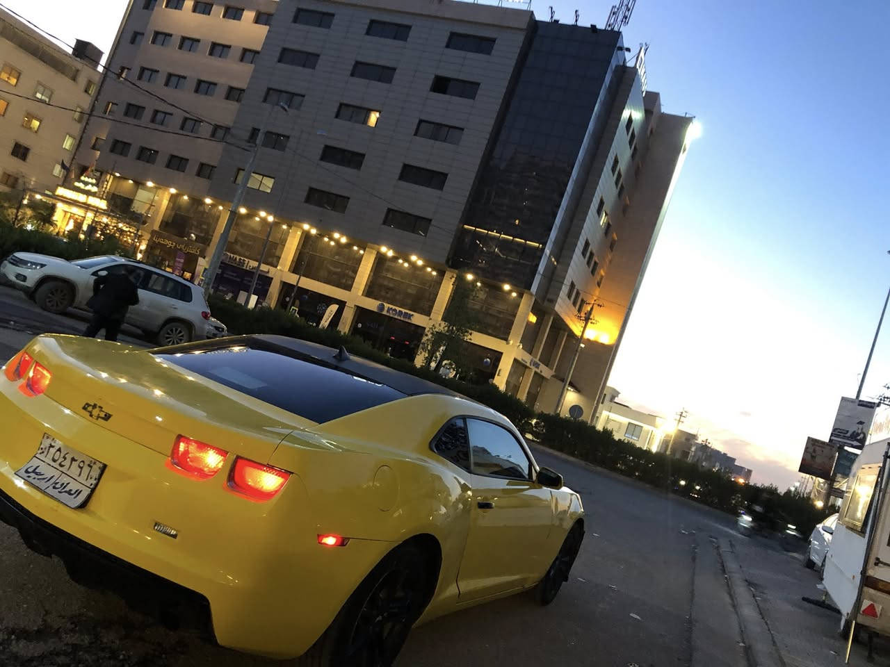 ‎سلام عليكم كمارو 2010 بو فروشتن 🟡
‎گير و مه كينه و تاخم واهيرى نويه 
‎🛞٤ تايه ى نوى بو به ستراوه
‎سبوغ عامه لو جوانى يه ك نوقته ژورى نيه
‎سياره كه بى مه سروفه
***********
whats app ➕ korek
