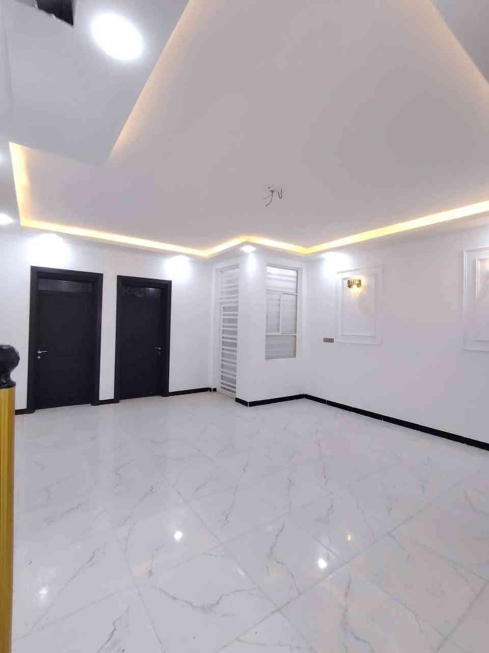 دار للبيع 🏡
 شغل نضام تركي كلش مرتب👌🏻
150 متر  #سند_25
بسعر 57 مليون #قابل_للتفاوض

غرفتين/صاله/مطبخ/صحيات 2/استقبال
كراج كبير/مكشوفه 
ماء/كهرباء/سوق/مدارس/تبليط #عرض_15

الموقع 🏡 نجف/شارع الصب عمود 327
للتواصل 
***********
