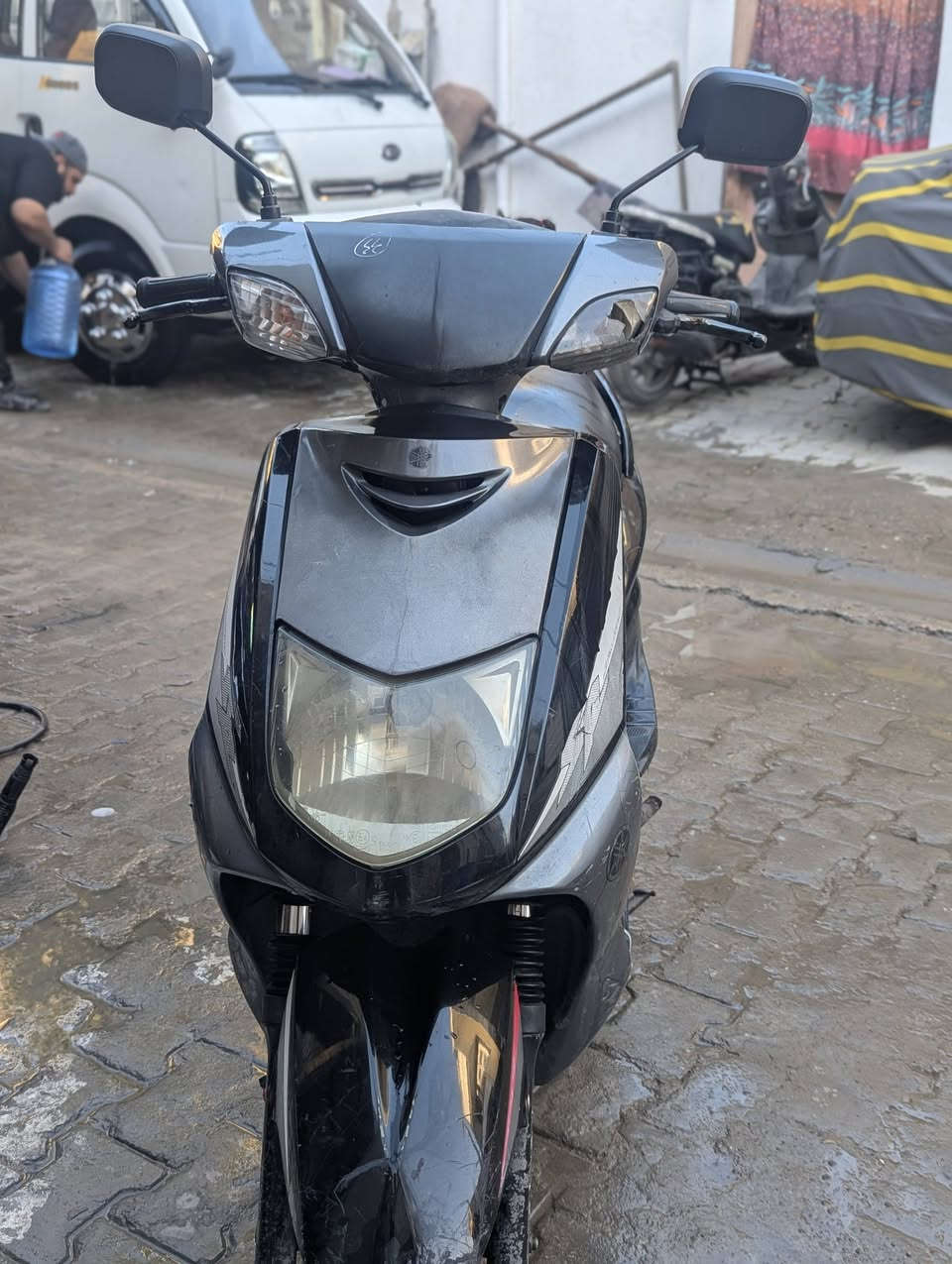 سكنس نثية 140
السعر 375 
العنوان الحرية 

***********
