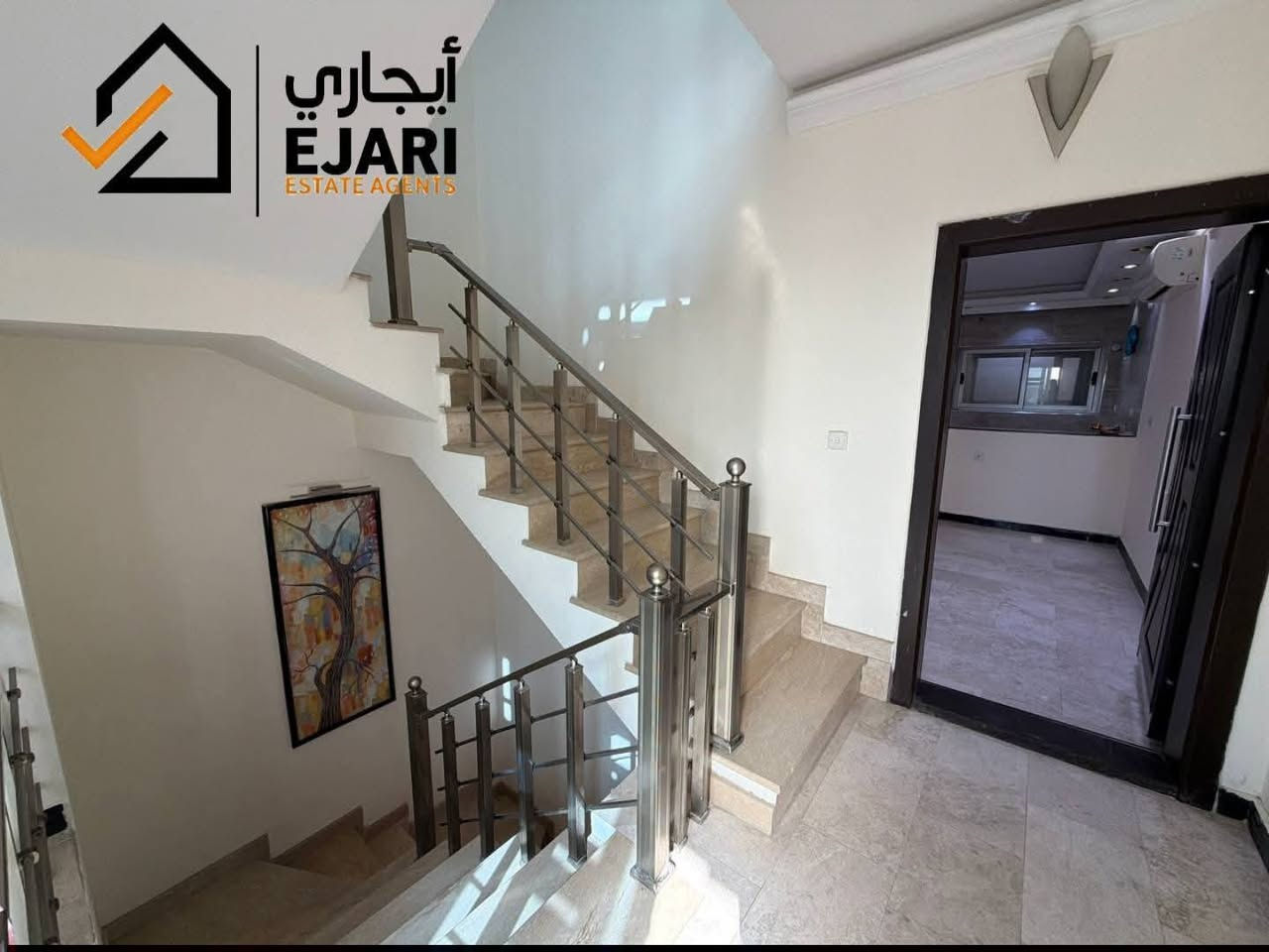 بيت لليجار في منطقة حي منصور خلف اسواق غندوره البيت حديث البناء مساحة البيت 350 متر السعر 300 الف 
للستفسار واتساب او اتصال عبر الشريحه
***********

