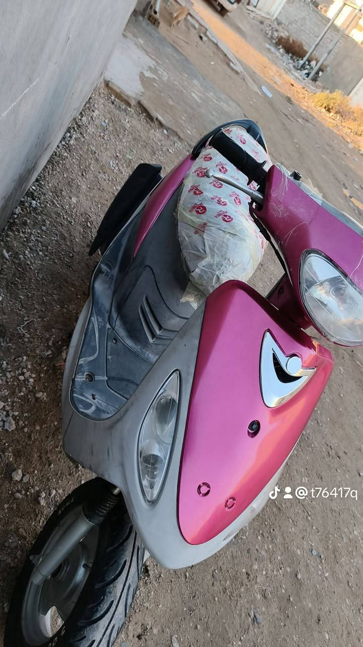 السلام عليكم دراجه ماكس السعر 600 وبيها مجال البكان بالنجف شارع المطار الرقم***********
