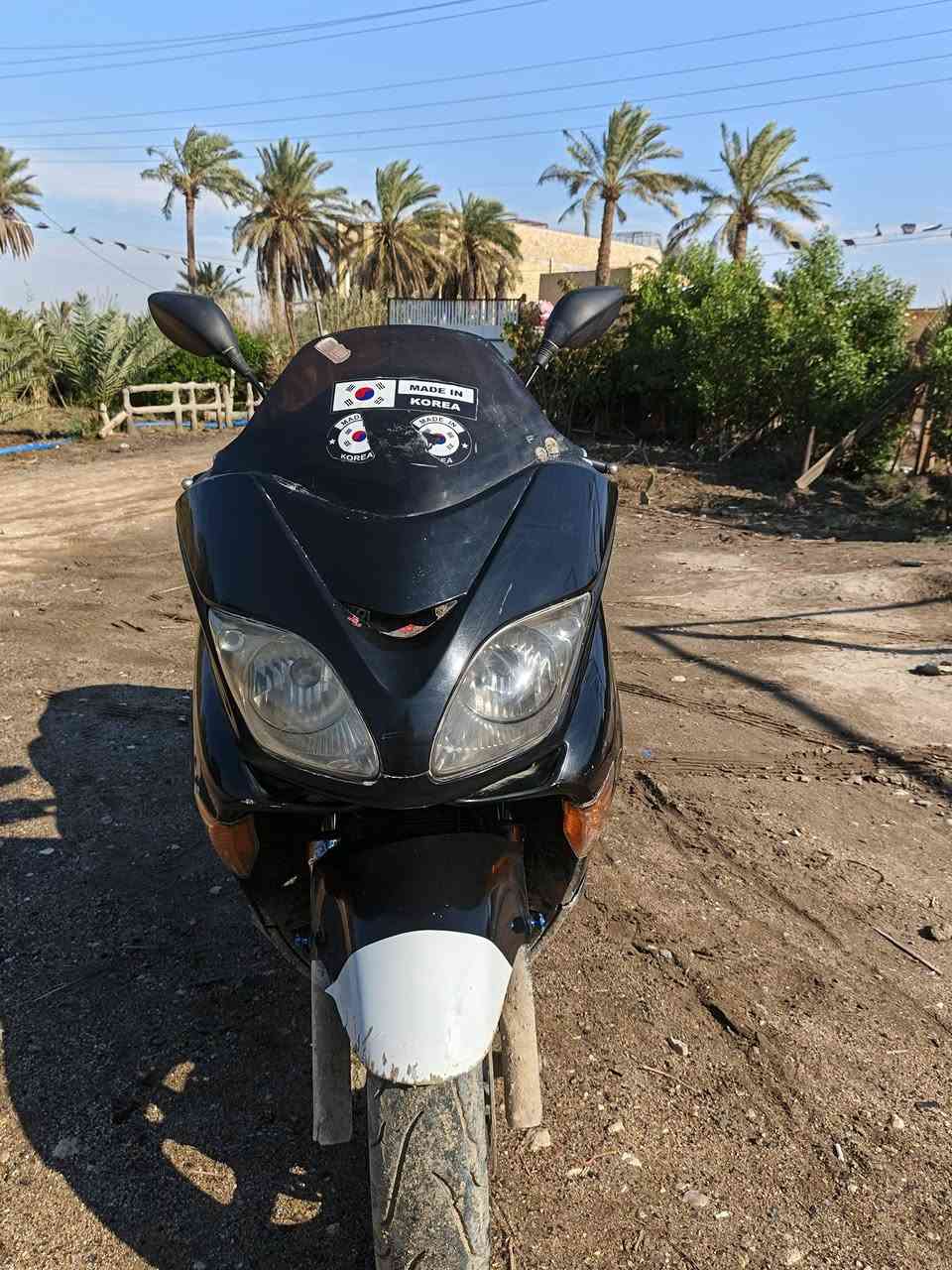 فورزه للبيع 0/8 دراجه مكينه ممفتوحه تخبل سعر 800مستعجل علا بيعتها رقم ***********
