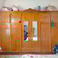 غرفة نوم نضيفه استعمال قليل جداً التواصل خاص ماسنجر او واتساب 07823441...