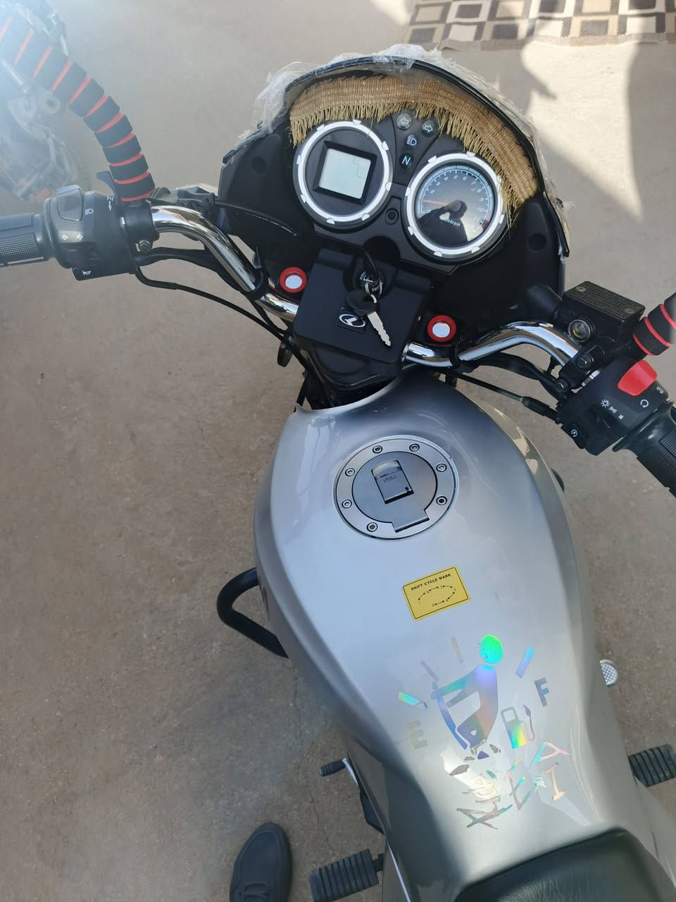 السلام عليكم 
سايم 22 مشدود قبل 40 يوم نظافة فوول السعر مليون و250 للاستفسار ***********
