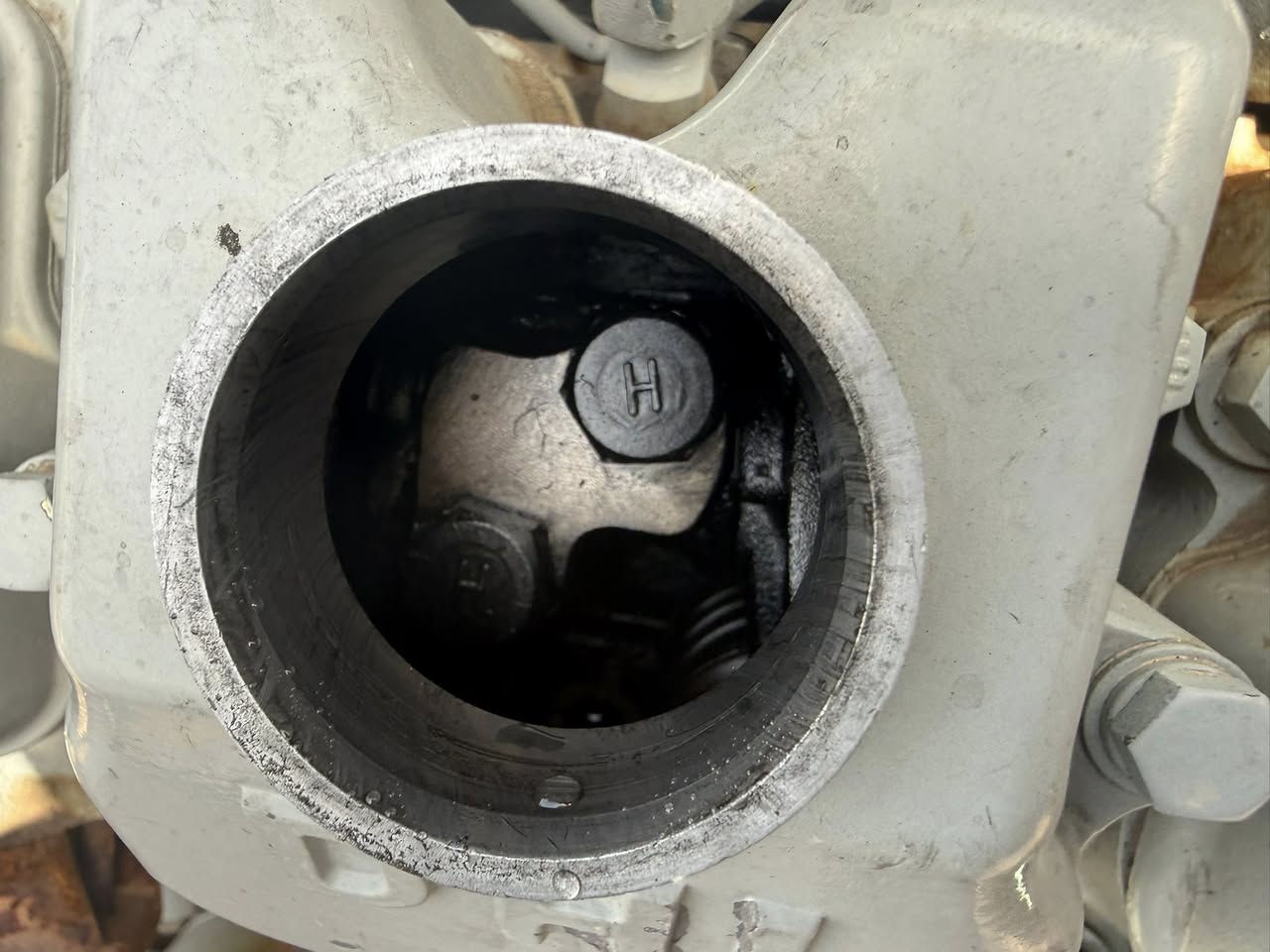 السلام عليكم
للبيع دايو DHIكوري أصلي🇰🇷
12سلندر دبل سوبر دبل راديتر هواء +ماء 
تعويض كهربائيّ
وارد أوربي 🇬🇧 

التوليد استامفورد انكليزي 750كيفي 

موديل 2005

عدد ساعات التشغيل قليل جداً

 سيطرة حديثة متطورة (برودكشن)إطفاء وتشغيل ذاتي فول اوتماتيك المولد 

شرط الحمل 1500امبير مرتاح 🦅🔥

ملاحظة/مكفول من الصرف والبخار والدخان 💪

 المحرك غير مفتوح 🔒

ملاحظة/مكفول من الصبغ والتجديد 🦅

العنوان-بابل -شوملي

للاستفسار الاتصال ع الأرقام التالية

***********/كرار حيدر 

***********/حيدر محيميد 
***********/حيدر محيميد 

علماً يتوفر لدينا من ال١٠كيفي إلى ٧٥٠
