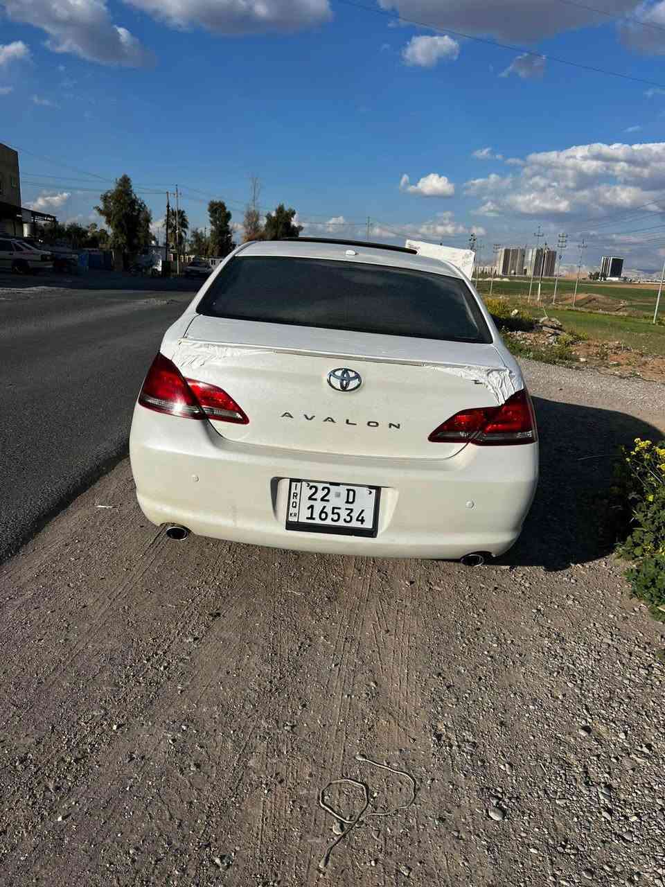 تۆیۆتا ئەڤەلۆن مۆدیل 2009 سەیارەکە حیزام سبوغه بێ لێدران پێش و پشتی کەپسە رەقەم و سەنەوی نوێیە تاوەکو 2030 بەناوی خۆمانە سەیارەکە سلایدە ناوزەردە پەردەیە سعری 118$ مجالێکی کەم  *********** أربيل, العراق
