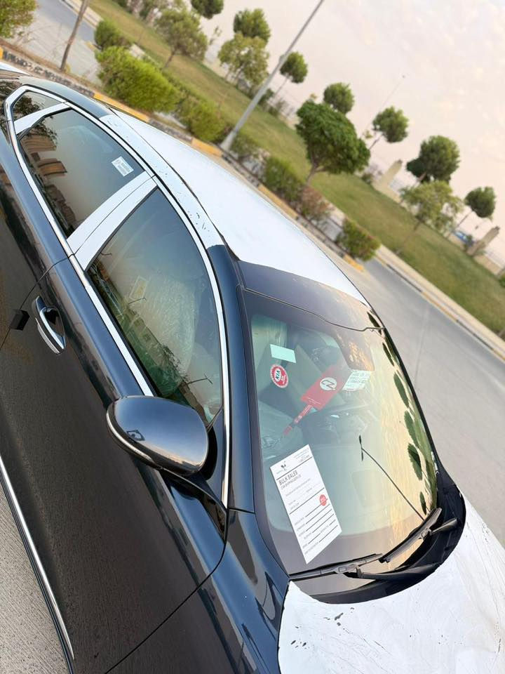 سلام عليكم كيا كدنزه الشكل الجديد 2018  ستلام شركه البخيت - خليجيه -كفاله عامه-بيه 40سم بارد ومصبوغ البنيد فقط-ماشيه87الف- سنويه جديده تحويل مباشر- او وكاله- كير -محرك- صدر - تخم تاير كوري سياره _ اي نقص مابيه _ حجم المحرك 3300دوش -V6 موقع السياره بغداد الصالحية -مواصفات السيارة -لد امامي حاجب-حساس خلفي - يدات نيكل داخل عسلي - لد خلفي - اشاير بل مري- مري كهربائي-ترحيب- تبريد قطعتين - تحكم نضام قياده- رقم صاحب السيارة *********** السعر 165$
