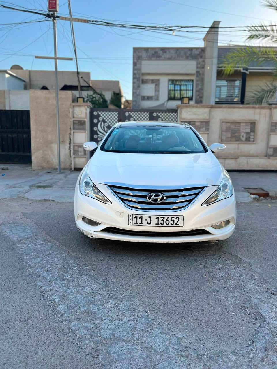 السلام عليكم
سوناتا للبيع
موديل 2011  خليجي
رقم بغداد دولي بسمي
محرك دوش 2400 كفالة
كير كفالة حدادية جاهزة
السيارة فول موصفات 1على 1
يعني بصمة تشغيل بصمة ابواب
بانوراما تحكم ستيرن حساس
تبريد قطعتين ثلج
تخم تاير جديد +ادامة كاملة
السيارة كاملة من كل النواحي 
السيارة بيها باب رش فقط
وبيها بارد المكان بغداد الدورة
السعر 118
رقم الهاتف***********
خابر وتدلل

