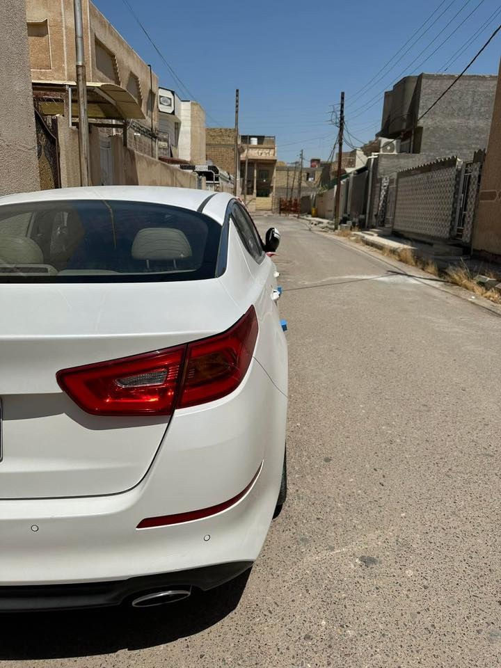 السلام عليكم 15 خليجية
جاملغ خلفي صبغ وشخط بلبيبان الصدر متموج ماملعوب بيهن 
2400 
ماشية 147 
رقم بغداد 
*********** 
السعر 147
