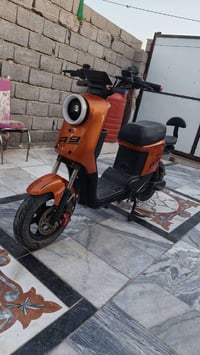 R9 • موديل 2025 • بطاريات منتهية