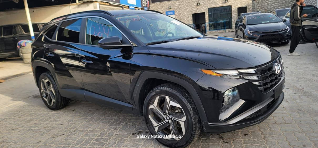 توكسان 2024 جاهز للشحن
(مكفوله من الصبغ جاملغ داخل السياره)
واصل ميناء 143
✅ كفالة تشغلية شاملة (المحرك – الگير )
✅ كفالة صبغ كامل باستثناء موقع الحادث
💰 السعر (واصل الى الميناء مع التصليح وبدون كمرك)
📑 يمكن إدخالها بكتاب الشهداء
🟢 لدينا وكلاء في جميع محافظات العراق لتنظيم العقد وضمان الحقوق ✍️
***********
📲 للانضمام إلى كروب الواتساب العروض الحصرية: 
رابط الكروب https://chat.whatsapp.com/CrfpXFoPYjNKj7W84pV5L7?mode=gi_t
