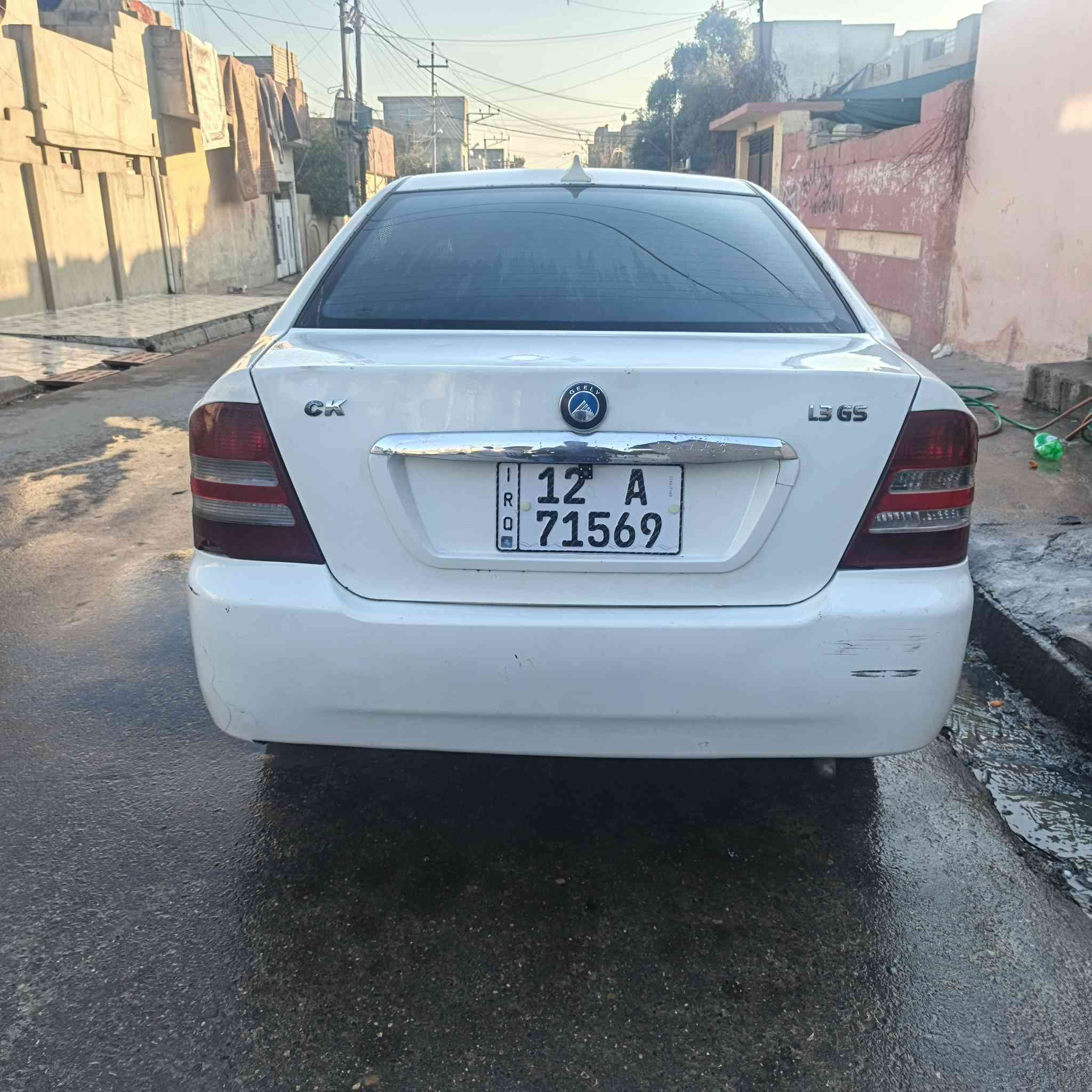 السلام عليكم سيكي للبيع 2013قصه جديده مكيمه كورلا  والمكينه والكير شرط
رقم نينوى  اني الشرعي ٥٢ وبيها مجال للاستفسار اتصال 
***********
بي واتساب
