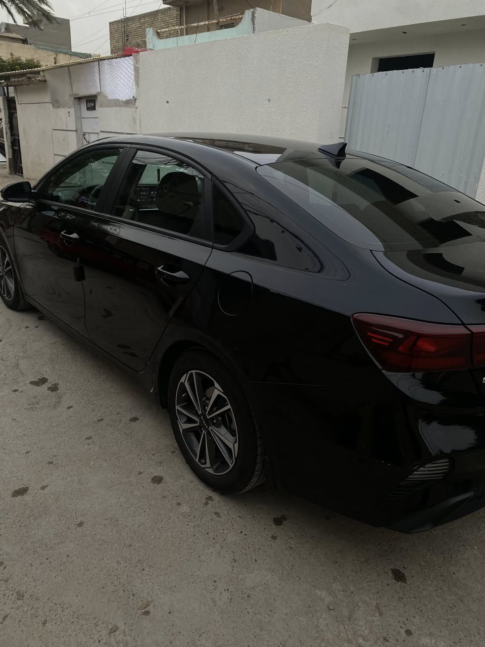 السلام عليكم كيا فورتي 2023 ممش 55 بدون حادث سياره وضع شركه جديده مكاني بغداد الكرخ قرب نادي الزوراء الرياضي *********** بي واتس آب السعر 153
